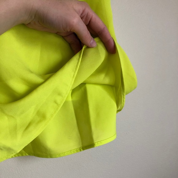 NWT Banana Republic Neon Yellow Tank Top - Picture 5 of 9